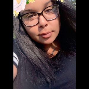 Meet your Posher, Wendy